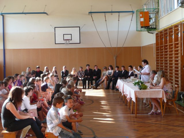p1000524