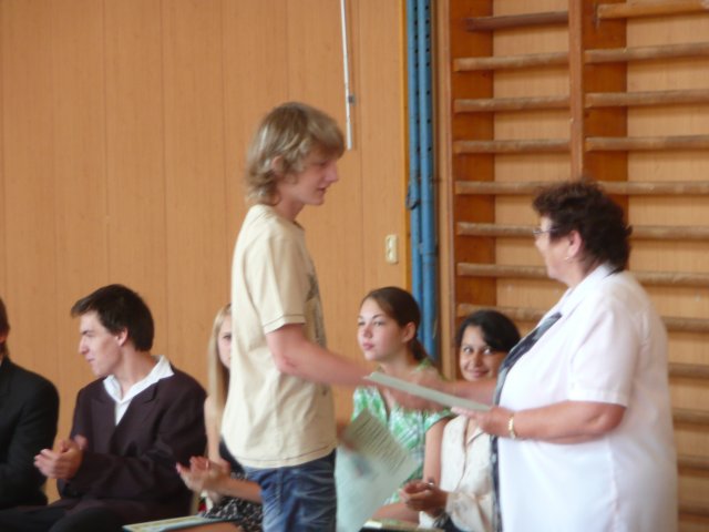 p1000565
