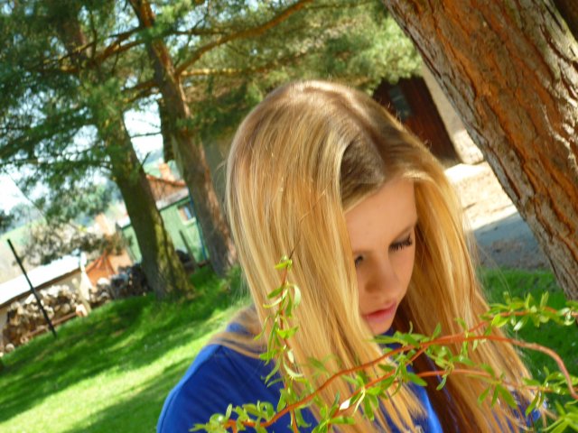 DEN ZEMĚ 20. 4. 2011 v areálu školy