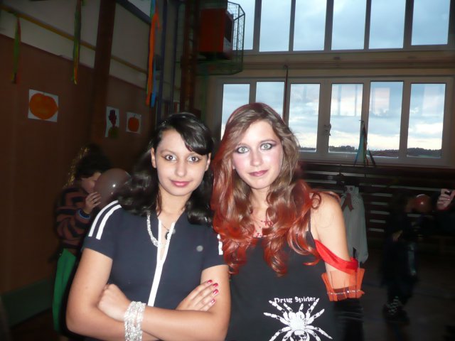 Halloween party v tělocvičně školy 26.10.2010
