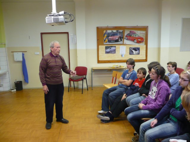 Přednáška o holocaustu 16.11.2010 pro žáky 8. a 9. ročníku