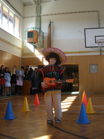 Masopust 8. 3. 2011 v tělocvičně školy