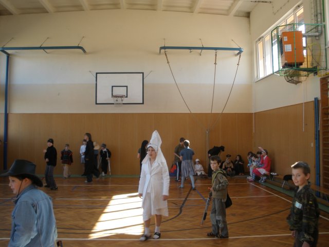 Masopust 8. 3. 2011 v tělocvičně školy