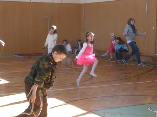 Masopust 8. 3. 2011 v tělocvičně školy