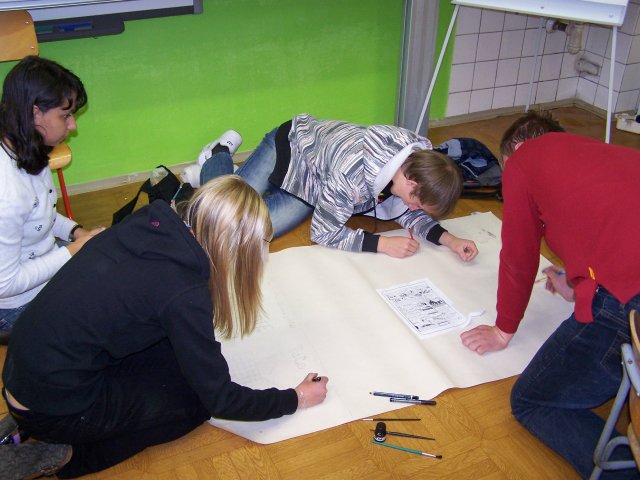 Projektový den žáků 8. a 9. ročníku  matematické gramotnosti - Rozumíme penězům
