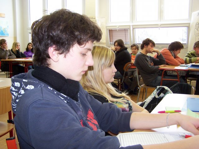 Projektový den žáků 8. a 9. ročníku  matematické gramotnosti - Rozumíme penězům