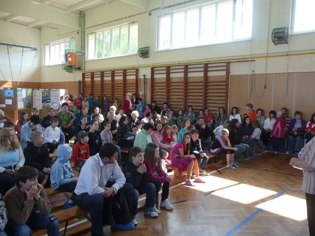 Vernisáž výtvarné soutěže "Silnice a my" 5. 5. 2011