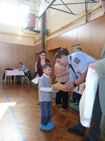 Vernisáž výtvarné soutěže "Silnice a my" 5. 5. 2011