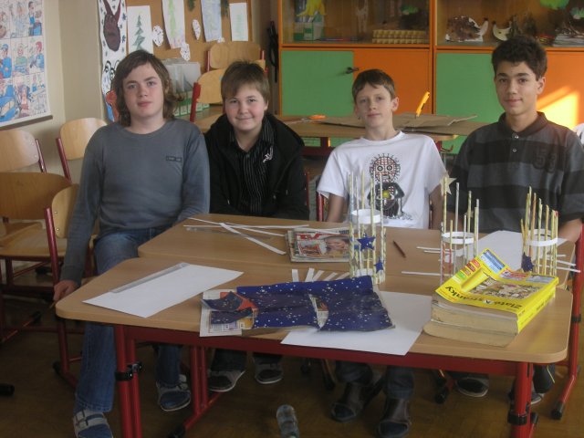 Vánoční dílna konaná v sobotu 27.11.2010  v prostorách školy
