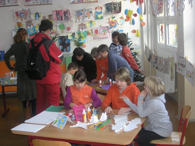 Vánoční dílna konaná v sobotu 27.11.2010  v prostorách školy