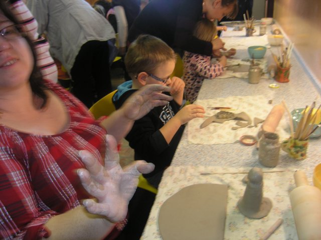 Vánoční dílna konaná v sobotu 27.11.2010  v prostorách školy