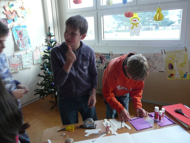 Vánoční dílna konaná v sobotu 27.11.2010  v prostorách školy