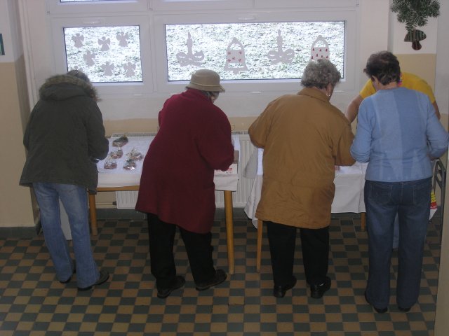 Vánoční dílna konaná v sobotu 27.11.2010  v prostorách školy