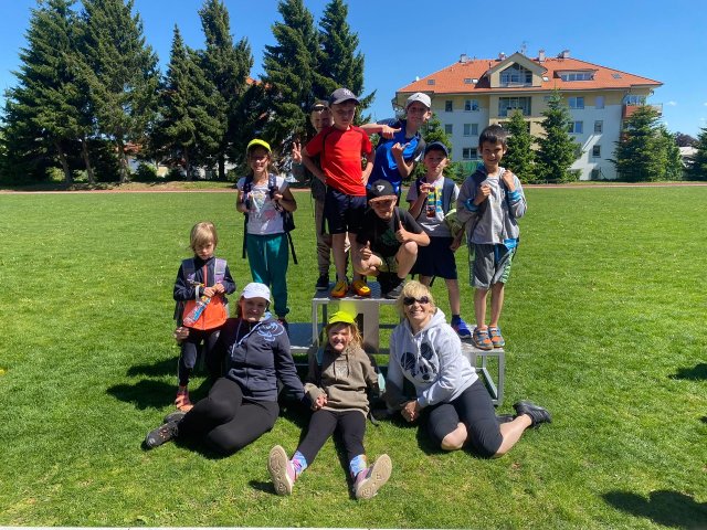 5f8bef1d-fe22-473f-bb5e-0c87c2c03b8e