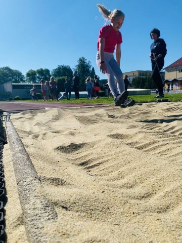 c1889214-2a1b-4bf1-b1ca-a5a731834b9f