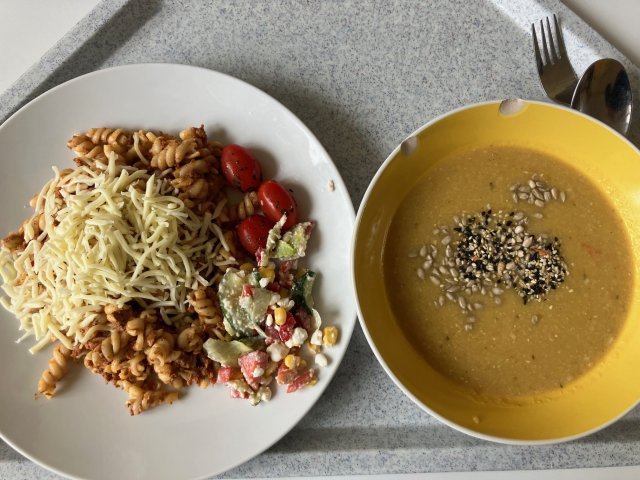 cizrnový krém, zapečené těstoviny po Lotrínsku