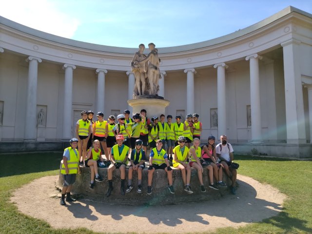 photo-2023-09-20-07-42-38_1