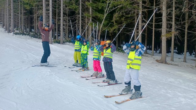 e1a19c69-267a-4581-aee1-cbac72973f0d