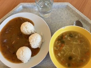 vývar, cikánská hovězí pečeně, rýže