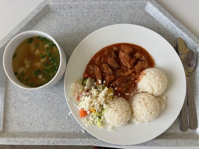 pórková polévka, vepřové po myslivecku s rýží