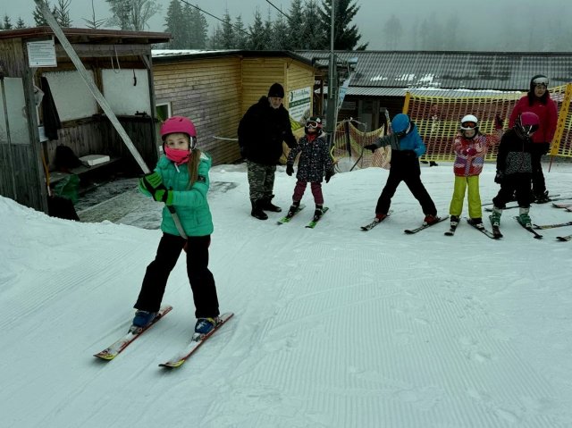 70f6b7f8-e63e-422a-a515-b8fe16c280f4