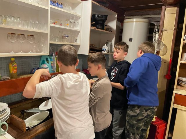 43eeb6f3-ff76-4509-93e4-8984db4bbe6c