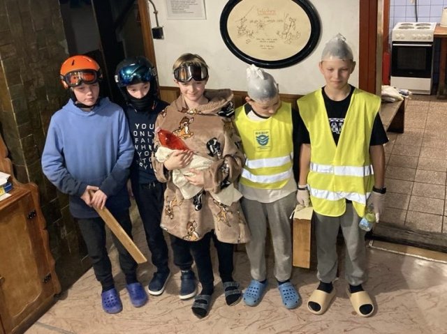 c21f7ef8-cfc5-41b6-bc9d-97a8d91dd3f4