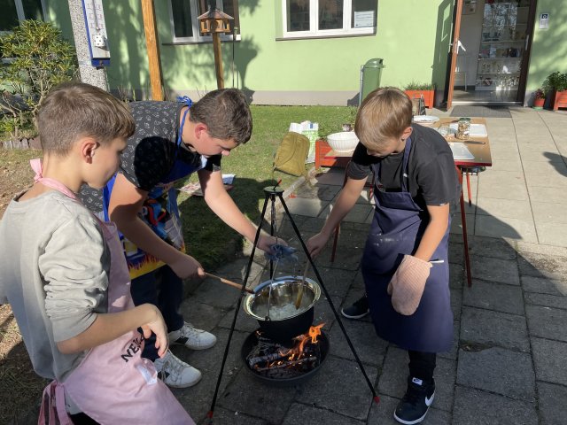 1efffa5b-1ccd-4819-b574-44becbf54c22