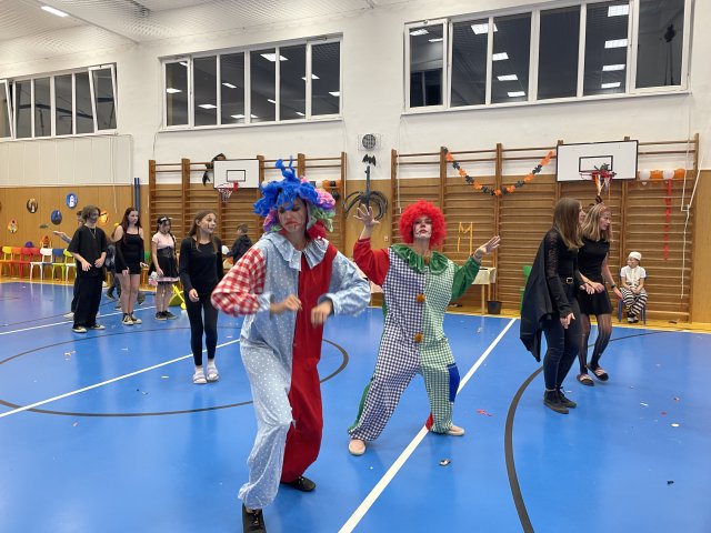 2afd14a7-b855-45a5-88f9-1e02426115e4