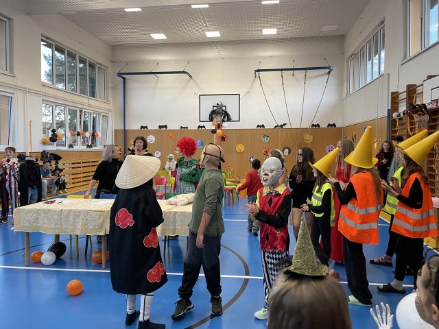 402d105f-2c47-46e0-91d2-095b7091fa1c