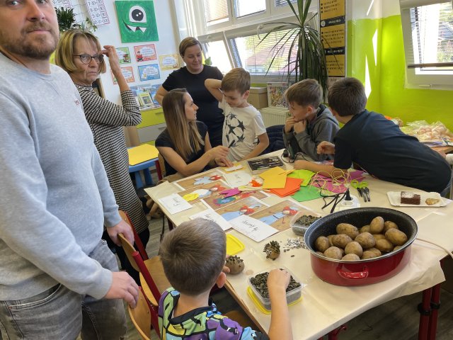 559bbbec-48f5-42e6-a003-18138593af86