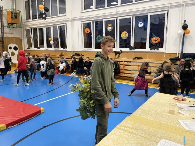 6568b276-03ed-4f28-9600-7418ac56be0c