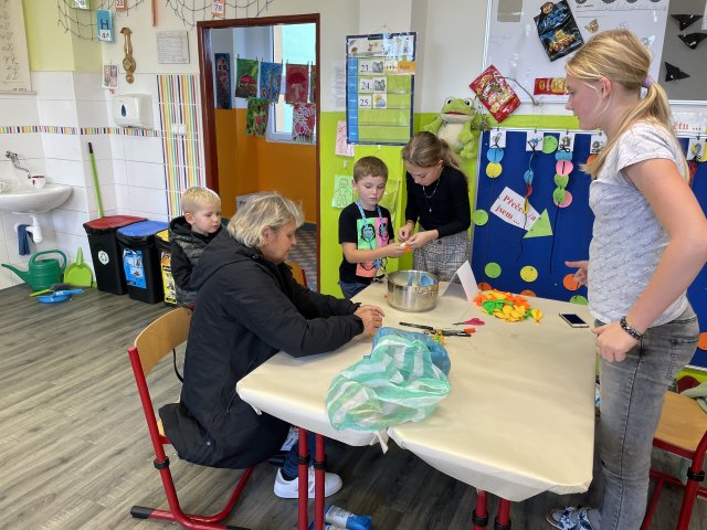 bf54c1d0-3a44-45e9-b3db-edcd6c5edf80