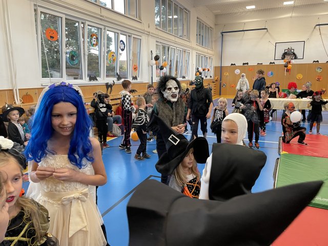 c6537801-440d-4815-8243-f8a6aaab3979