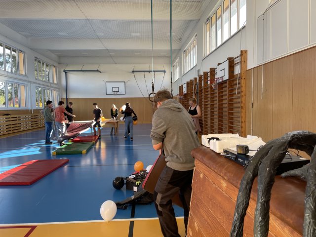 d82a458d-a633-4d0d-8b1f-9a0659040d85