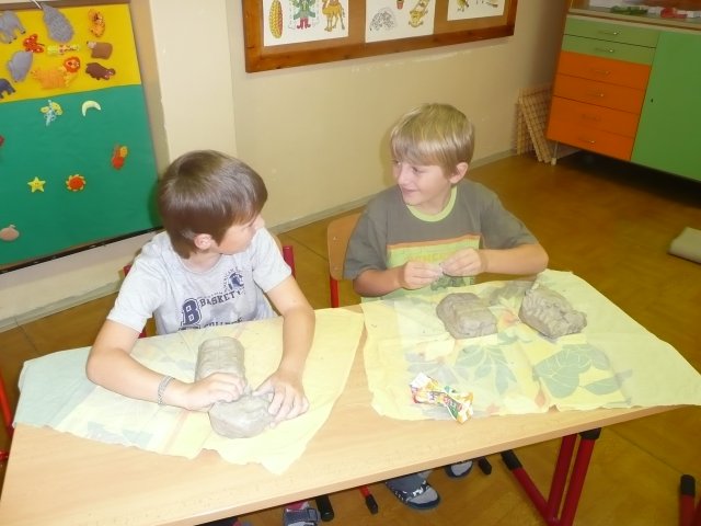 p1000779