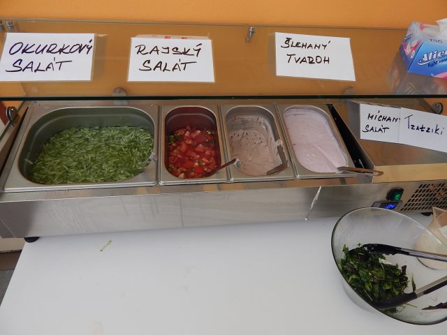 salátový bar