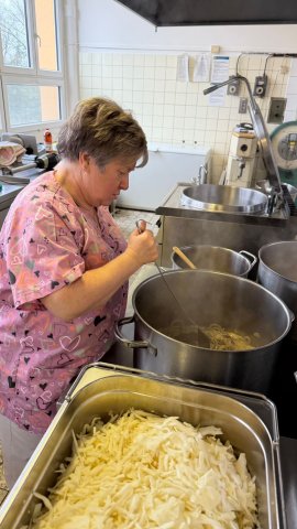 649958df-fcff-49df-99e3-fb6095bff520