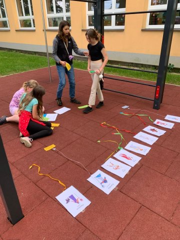 a5527c25-38ef-407f-8b6b-b4eb89faef82