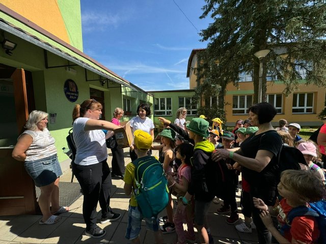 6983c938-e0b2-478e-9edd-bba03053407f