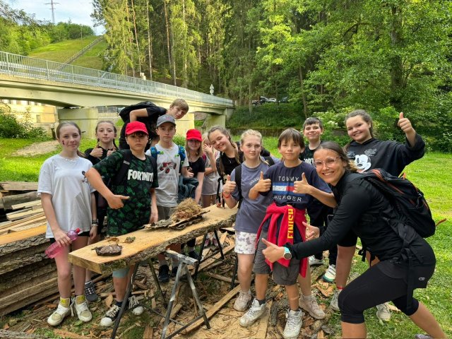 73526fea-d882-4fbd-bc43-4573673cd9de