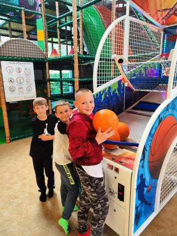 cec2c6c1-0ce4-4c49-b907-c95f739d2ba7