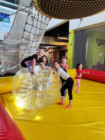 cf93f492-fb63-4aef-921a-cad03cac1ef3